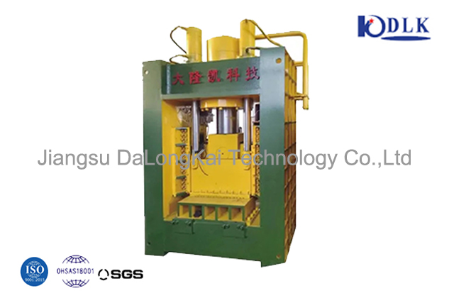 Q15Y  Gantry Shear